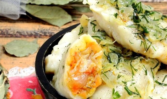 Постные вареники с капустой