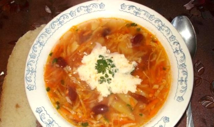 Борщ с фасолью