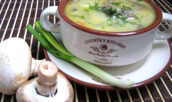 Сырный суп с шампиньонами