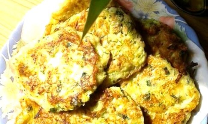 Легкие кабачковые оладьи
