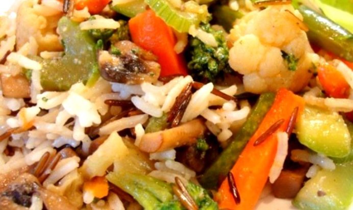 Плов с курицей и кабачками