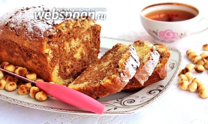 Двухцветный кекс с фундуком