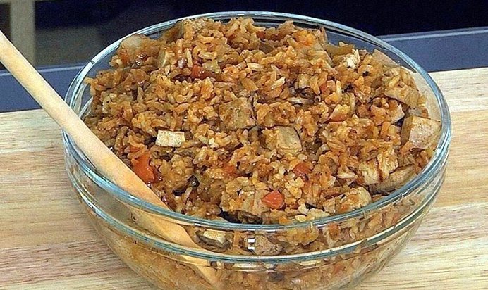 Вегетарианский плов с тофу