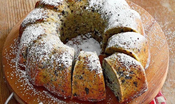 Кекс с цукини и шоколадом