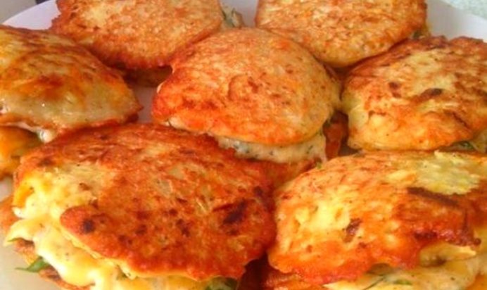 Кабачковые оладьи с морковью