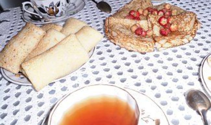 Блинчики с земляникой