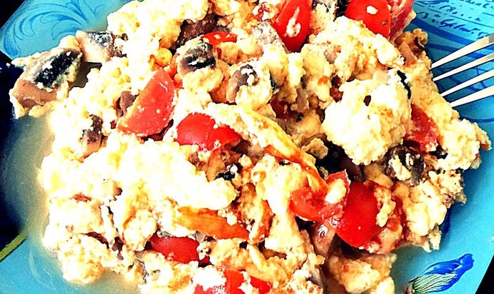 Французский омлет с грибами