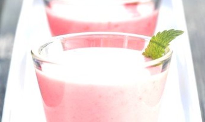 Цитрусово-ягодный смузи