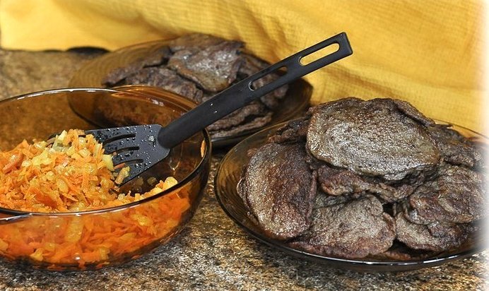 Пирожные из печени с овощей