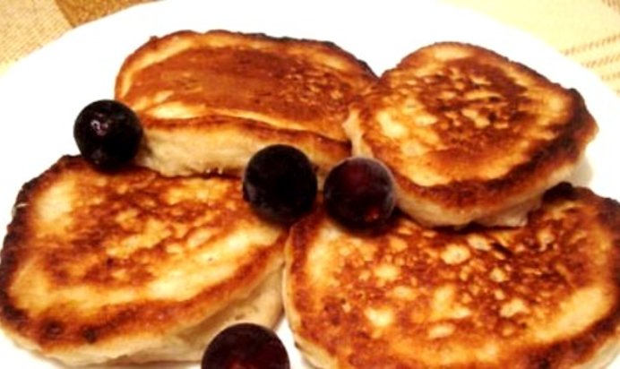 Овсяно-яблочные оладьи