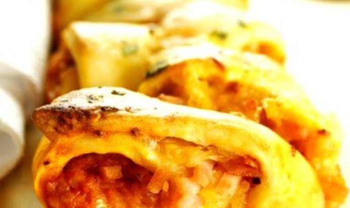 Хлеб с оливковым маслом и томатами