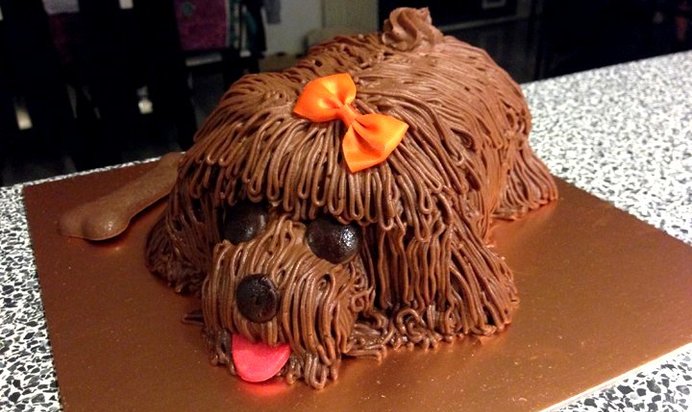 Торт в виде собаки