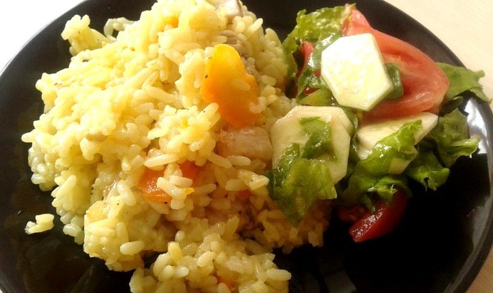 Плов с окорочками и овощами