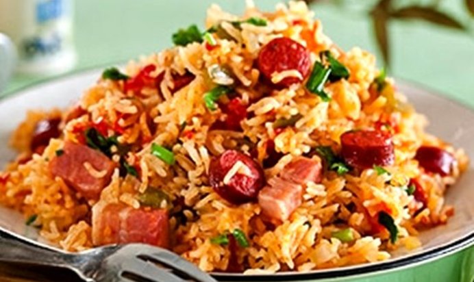 Плов с говядиной и копченостями