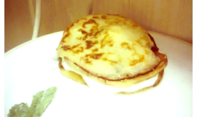 Домашние оладьи с яблоками и цельнозерновой мукой