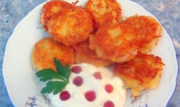 Оладьи из вермишели с сыром