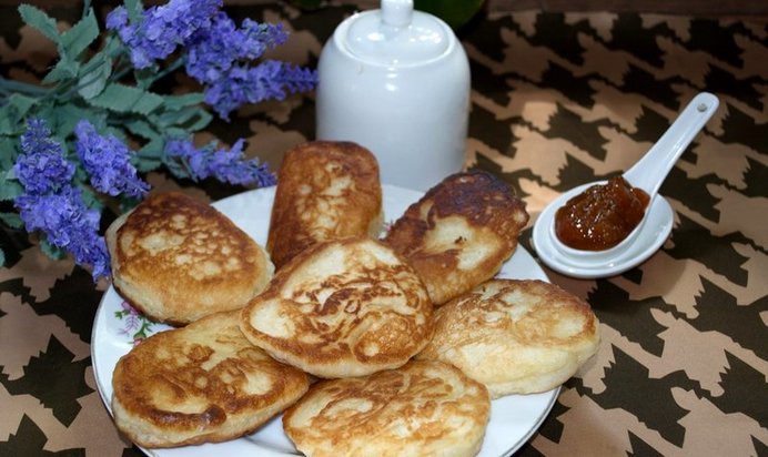 Дрожжевые оладьи постные