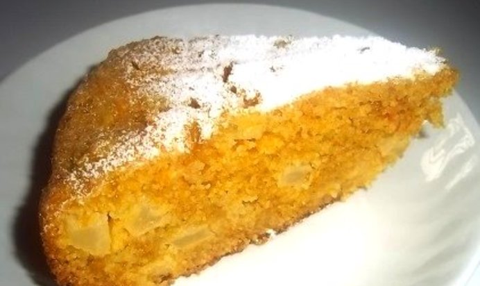 Запеканка морковная с яблоками