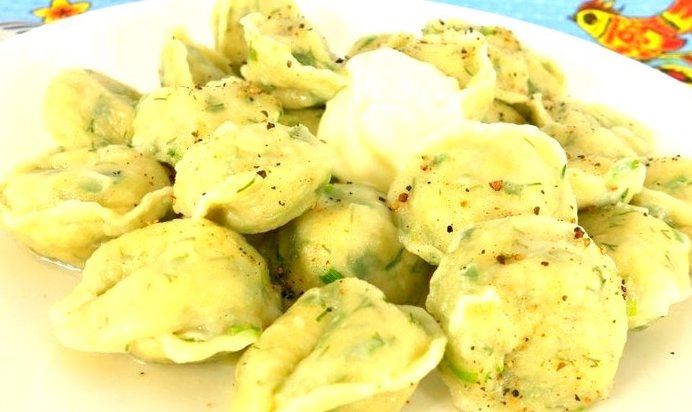 Пельмени с зеленью