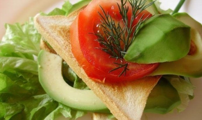 Легкие бутерброды на день рождения