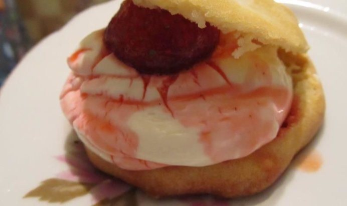 Заварные пирожные Морская жемчужина