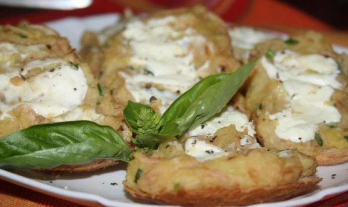 Картофельные бутерброды с тунцом к завтраку