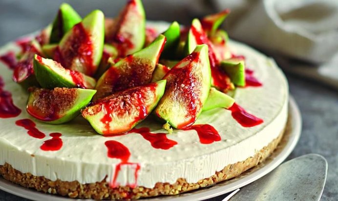 Легкий торт с инжиром