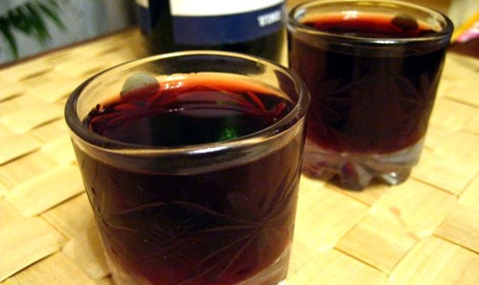 Вино из варенья без дрожжей