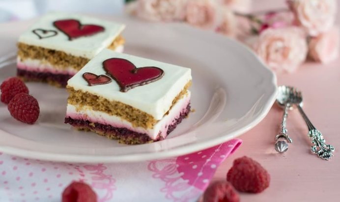 Миндально-кокосовые пирожные без муки