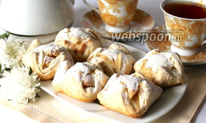 Слоённые пирожные с кремом