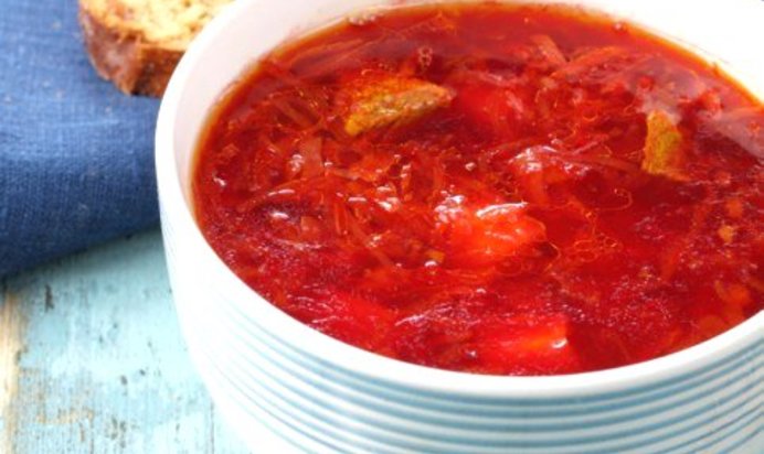 Щи из квашеной капусты с головизной