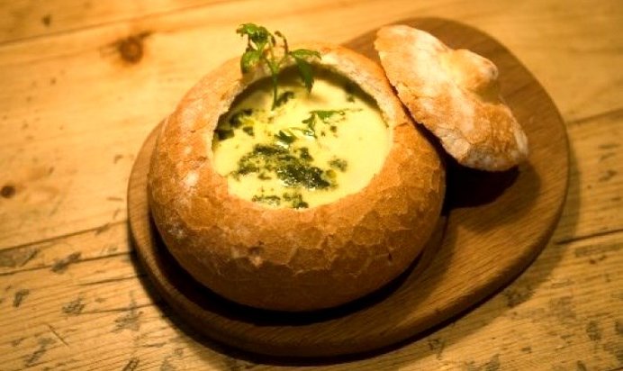 Сырный суп с брокколи и ветчиной от Ри Драммонд