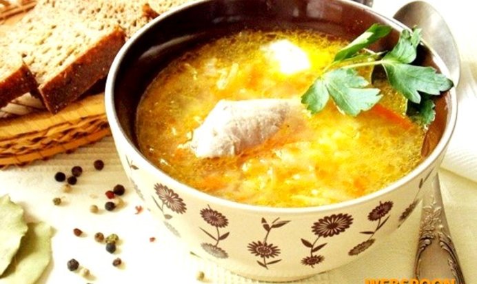 Щи из квашеной капусты с индейкой