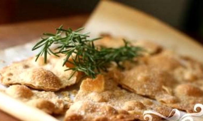 Крекеры с розмарином