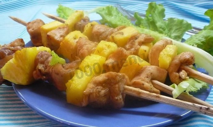 Шашлык из курицы по-гавайски