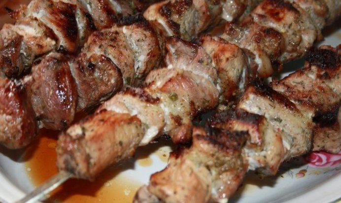 Шашлык на белом сухом вине