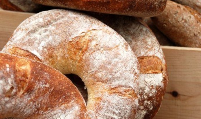 Хлеб с грецкими орехами