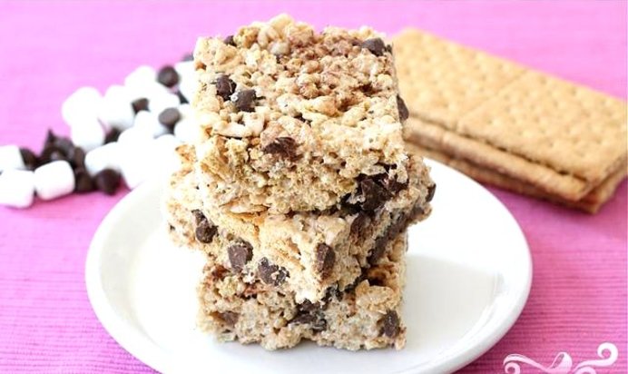 Пирожные с воздушным рисом и зефиром