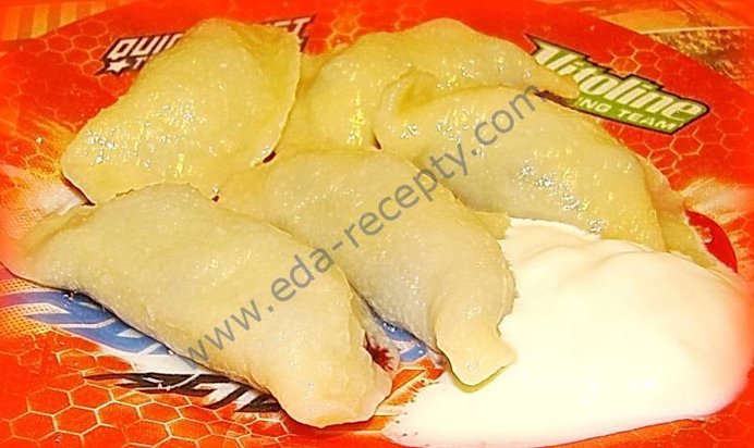 Вареники с черникой на кефире