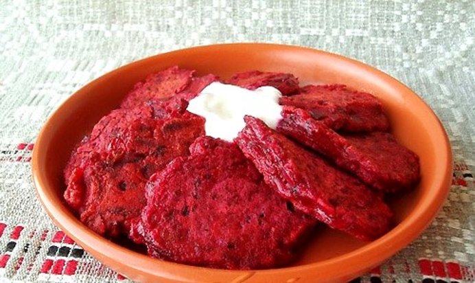 Оладьи свекольные