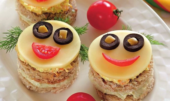 Бутерброды-рожицы