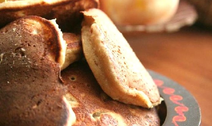 Диетические банановые оладьи