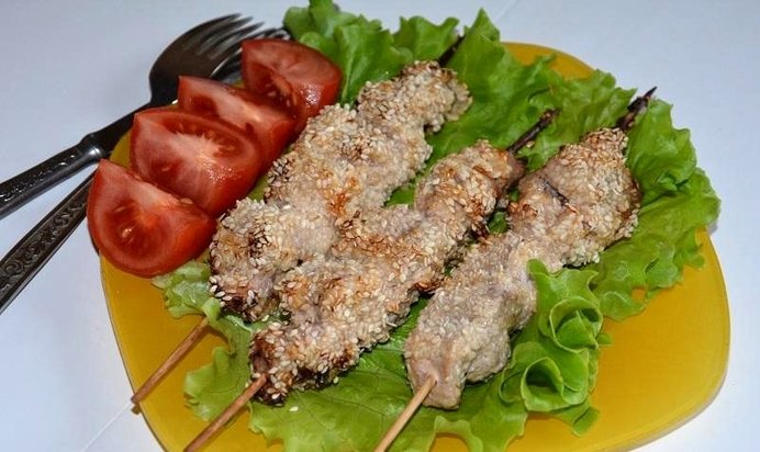 Шашлык из свинины с кунжутом в аэрогриле