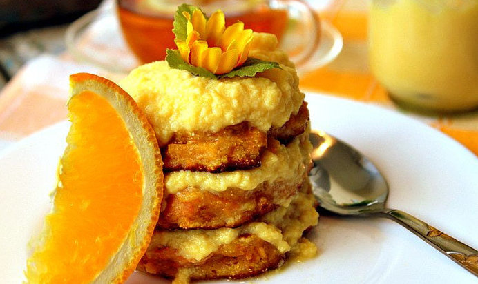 Тыквенные оладьи с курдом