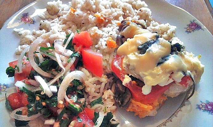 Пангасиус под овощами