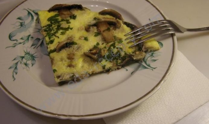 Омлет с грибами