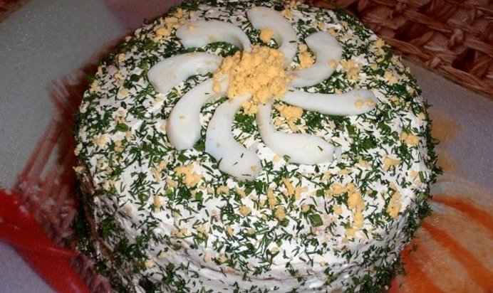 Блинный пирог с курицей и грибами