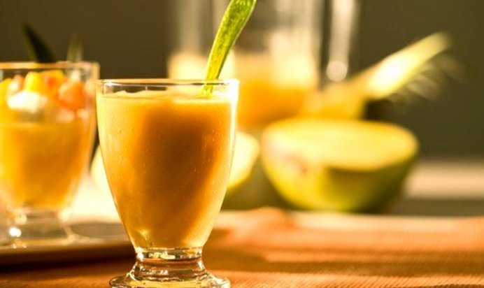 Абрикосовый фраппе с мороженым