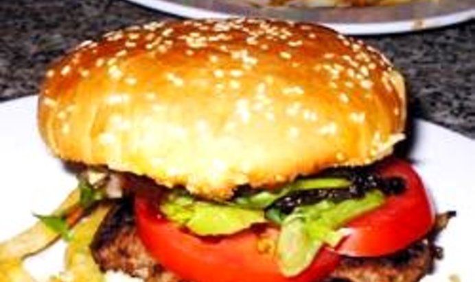 Техасско-мексиканский бургер с начинкой Каджун Мейо