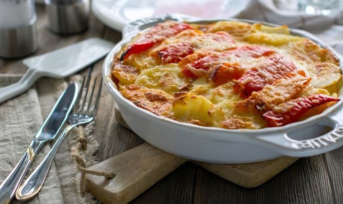 Запеканка из сладкого перца с ветчиной и сыром